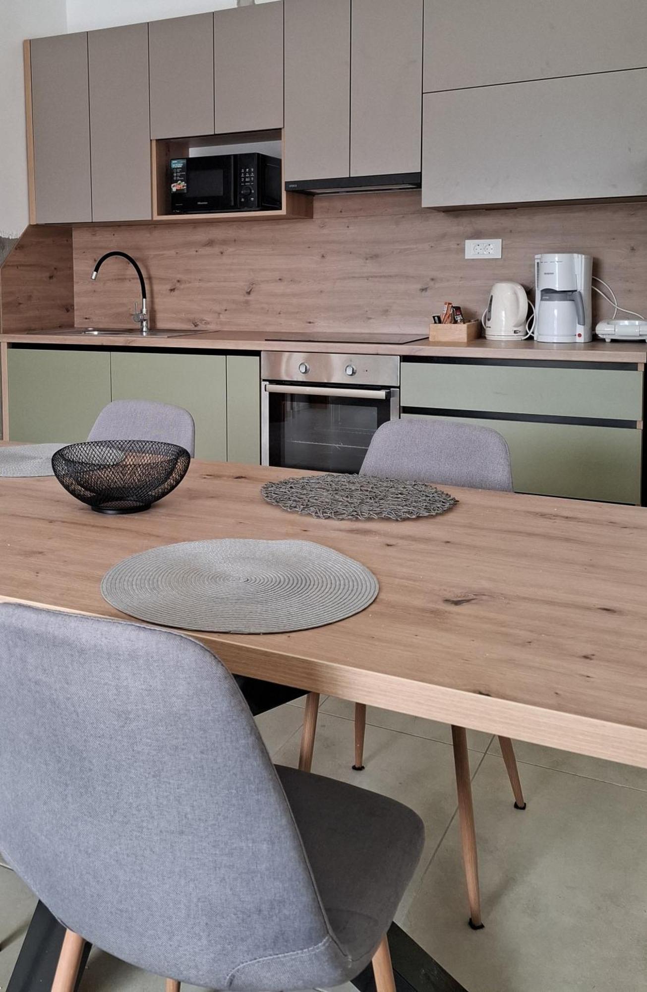Apartmani Maris III Раб Екстериор снимка